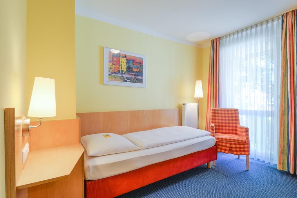 Hotel Beim Schrey Kirchheim bei Muenchen Rom bilde